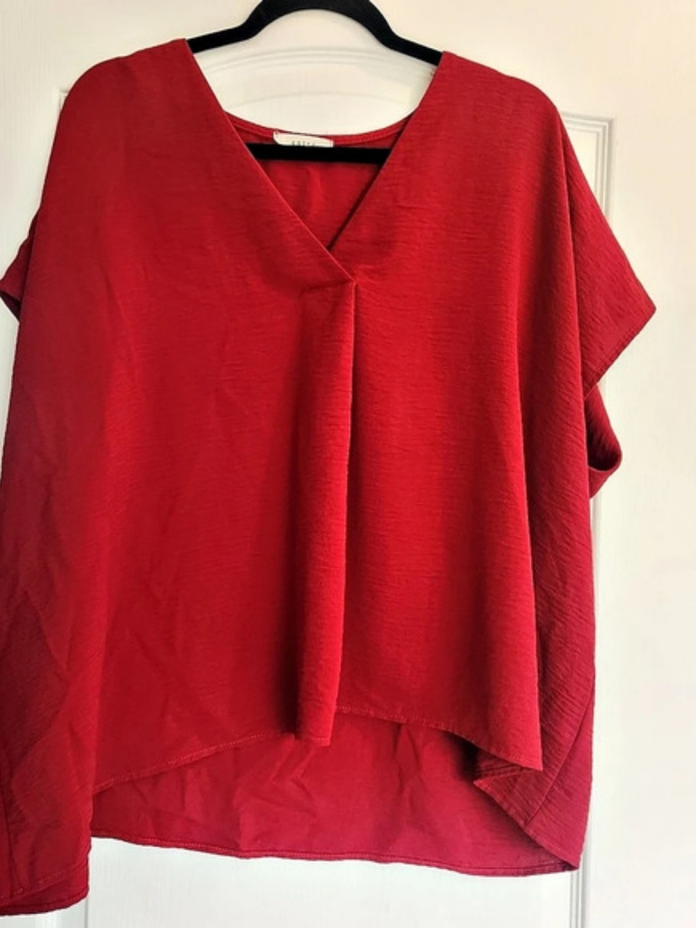 entro Red Blouse Size Small Like New EUC